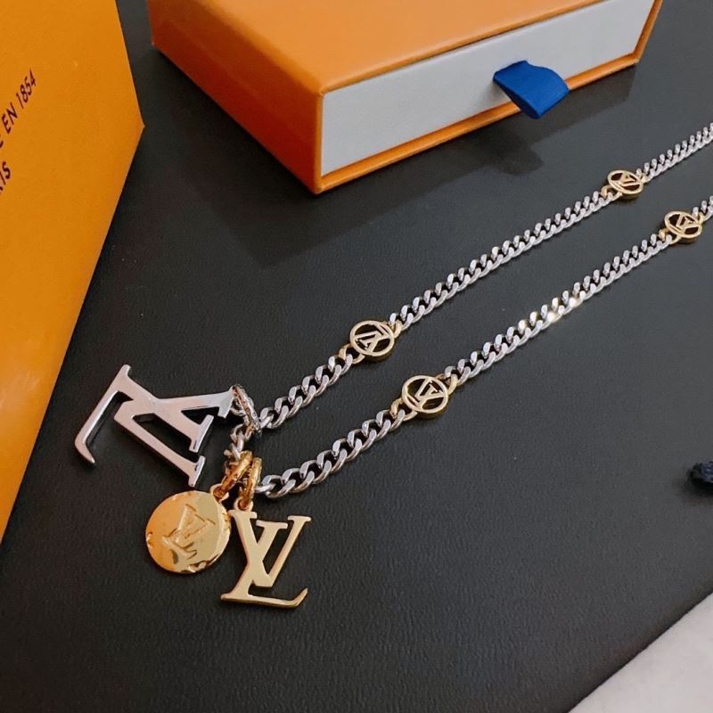 Louis Vuitton Necklaces